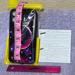 Two NWOT IPhone 13 Pro Max phone covers